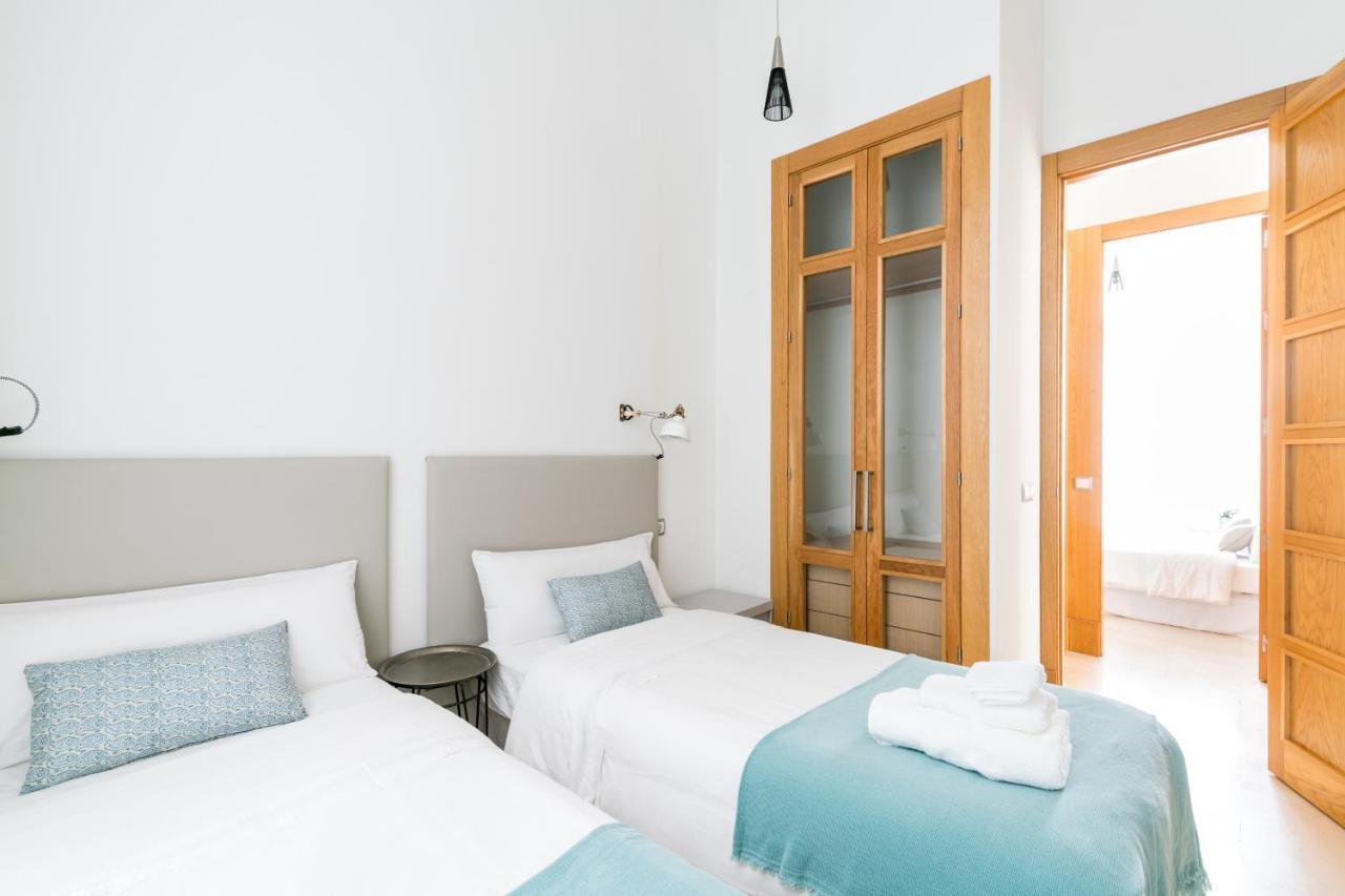 2e Stylish Bright Downtown Azofaifo Apartamento Sevilla