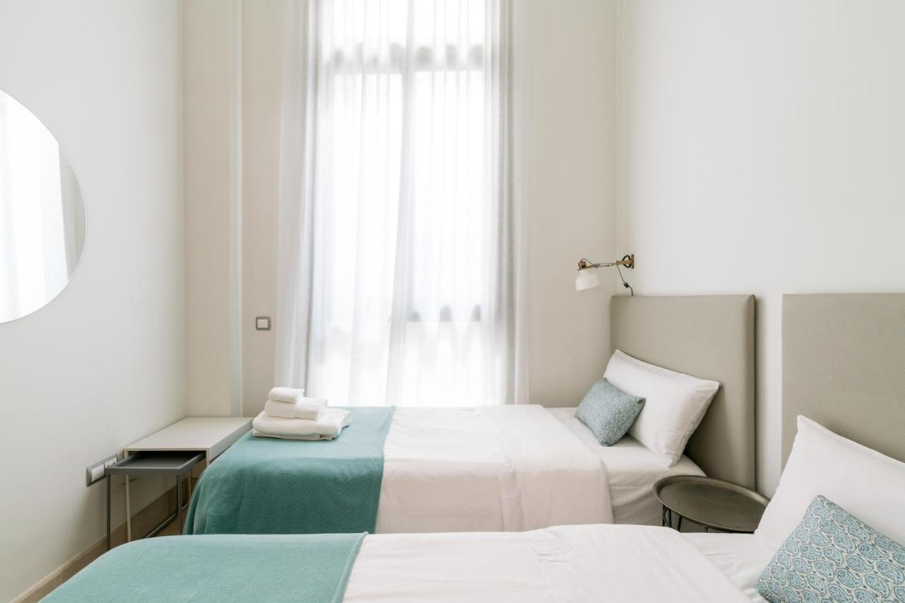 2e Stylish Bright Downtown Azofaifo Apartamento Sevilla